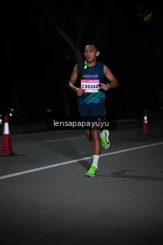 Runner Photo 1865601