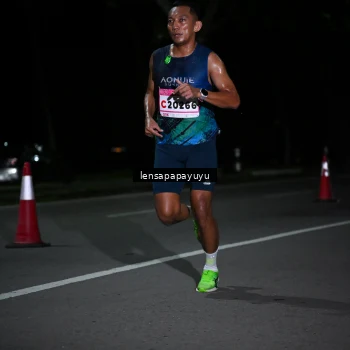 Runner Photo 1865602