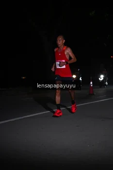 Runner Photo 1865614