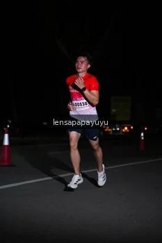 Runner Photo 1865632