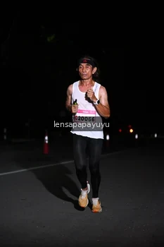 Runner Photo 1865652