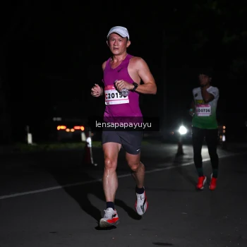 Runner Photo 1865672