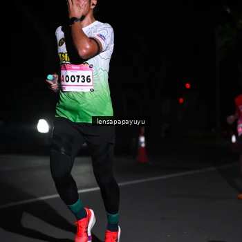 Runner Photo 1865679