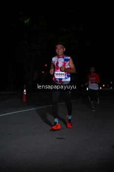 Runner Photo 1865691