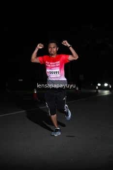 Runner Photo 1865700