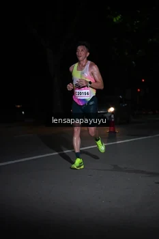 Runner Photo 1865707