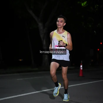 Runner Photo 1865730