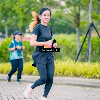Runner Photo 1865745