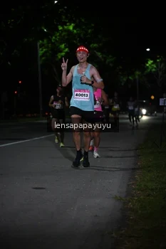 Runner Photo 1865754