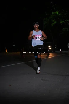 Runner Photo 1865791