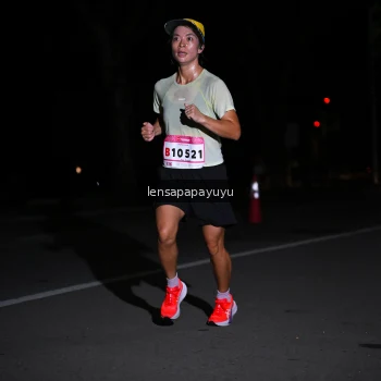 Runner Photo 1865798