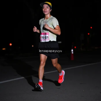 Runner Photo 1865799
