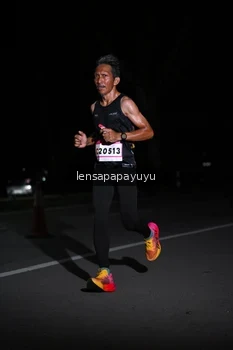 Runner Photo 1865808