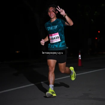 Runner Photo 1865810