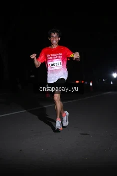 Runner Photo 1865835
