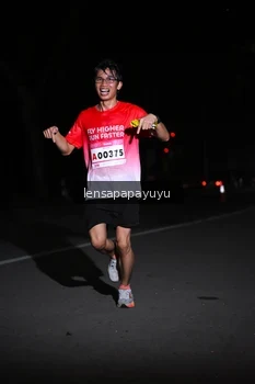 Runner Photo 1865841