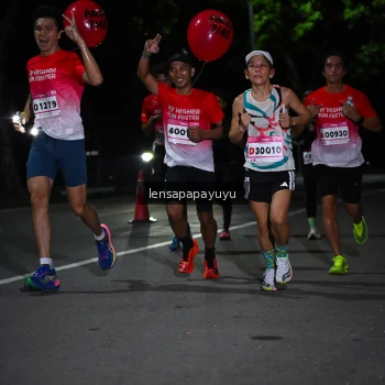 Runner Photo 1865850
