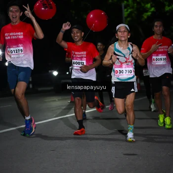 Runner Photo 1865852