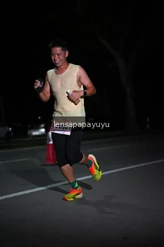Runner Photo 1865938