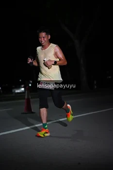 Runner Photo 1865939
