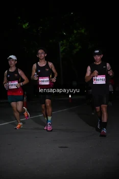 Runner Photo 1865943