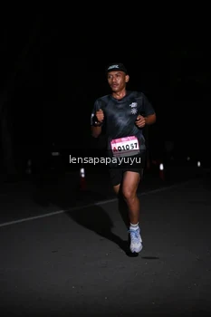 Runner Photo 1865946