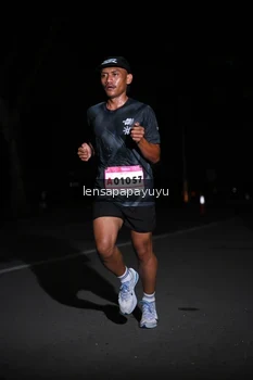 Runner Photo 1865949