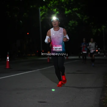Runner Photo 1865957