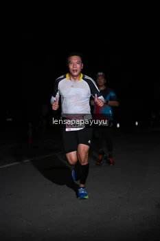 Runner Photo 1865968