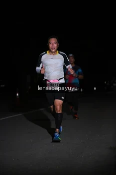 Runner Photo 1865969