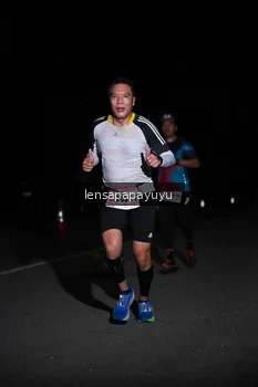 Runner Photo 1865971