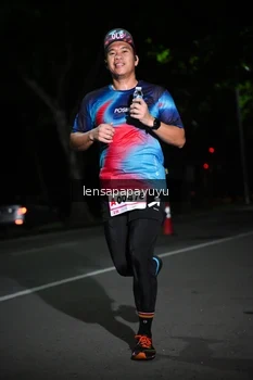 Runner Photo 1865975
