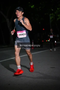 Runner Photo 1865983