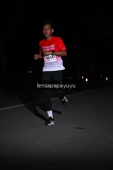 Runner Photo 1865993