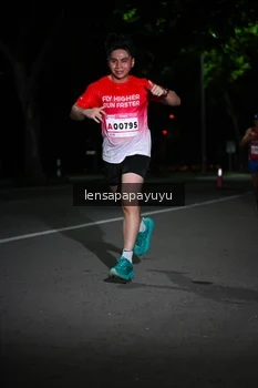 Runner Photo 1866001