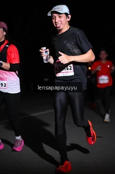 Runner Photo 1866015
