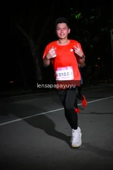 Runner Photo 1866020