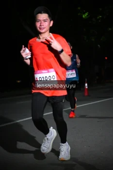 Runner Photo 1866025