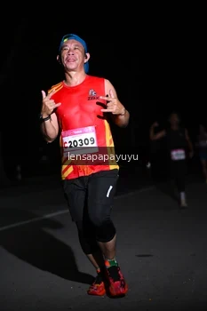Runner Photo 1866030