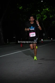 Runner Photo 1866047