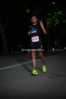 Runner Photo 1866049
