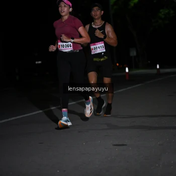 Runner Photo 1866065