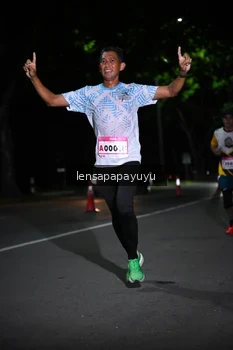 Runner Photo 1866080