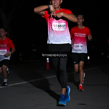 Runner Photo 1866104