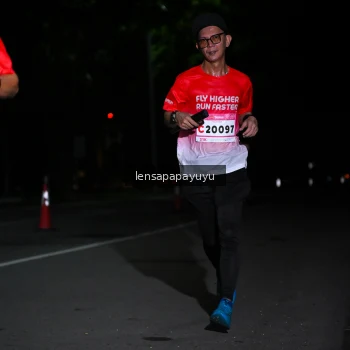 Runner Photo 1866111