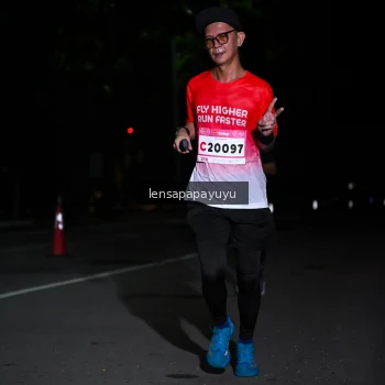 Runner Photo 1866113