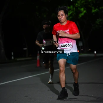 Runner Photo 1866139