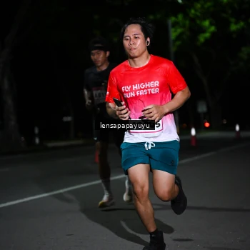 Runner Photo 1866141