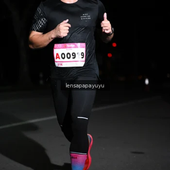 Runner Photo 1866165