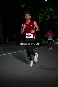 Runner Photo 1866169